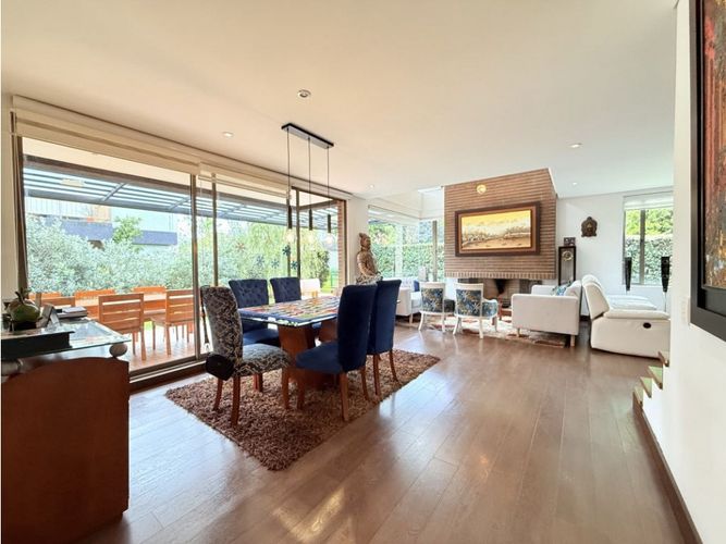 Casa de 4 alcobas en venta en Pueblo Viejo, Cota, 226 m² · foto 3 de 24
