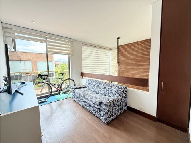 Casa de 4 alcobas en venta en Pueblo Viejo, Cota, 226 m² · foto 17 de 24