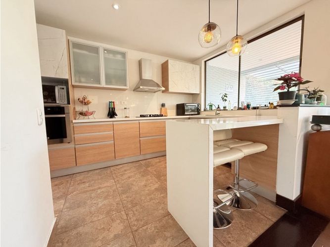 Casa de 4 alcobas en arriendo en Pueblo Viejo, Cota, 246 m² · foto 12 de 24