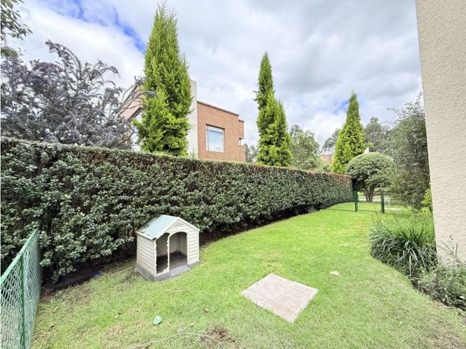 Casa de 4 alcobas en arriendo en Pueblo Viejo, Cota, 246 m² · foto 19 de 24