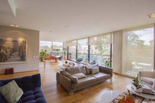 Apartamento de 3 alcobas en venta en La Cabrera, Bogotá, 284 m² · foto 3 de 24