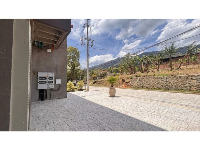 Local en arriendo en San Antonio De Prado, Medellín, 78 m² · foto 3 de 3