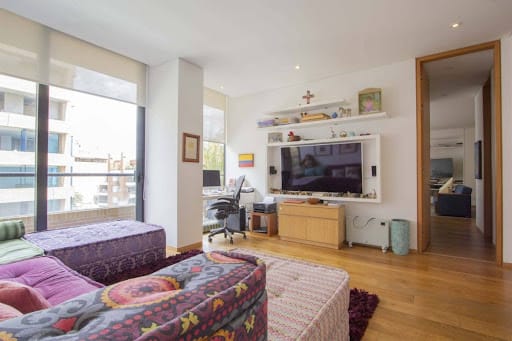 Apartamento de 3 alcobas en venta en La Cabrera, Bogotá, 284 m² · foto 19 de 24