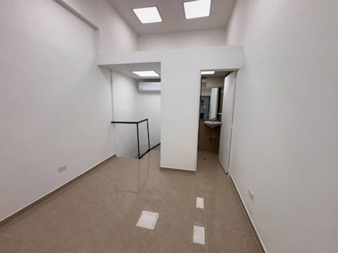 Local en arriendo en Campo Amor, Medellín, 36 m² · foto 3 de 5