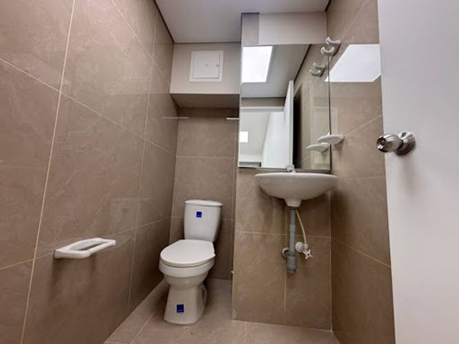 Local en arriendo en Campo Amor, Medellín, 36 m² · foto 4 de 5