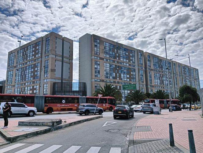 Apartamento de 1 alcoba en arriendo en Niza, Bogotá, 38 m² · foto 2 de 24