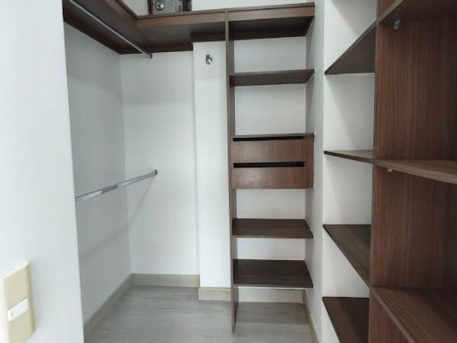 Apartamento de 2 alcobas en arriendo en Loma Benedictinos, Envigado, 87 m² · foto 8 de 21