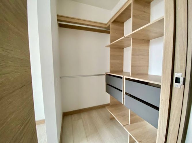 Apartamento de 2 alcobas en venta en Zona Industrial No. 2, Sabaneta, 65 m² · foto 6 de 13