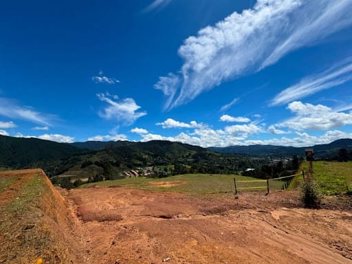 Lote en venta en Santa Elena, El Retiro, 2307 m² · foto 6 de 19