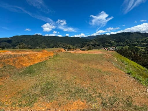 Lote en venta en Santa Elena, El Retiro, 2307 m² · foto 11 de 19
