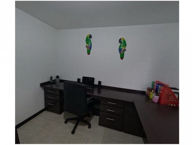 Casa de 5 alcobas en venta en El Porvenir, Funza, 129 m² · foto 8 de 17