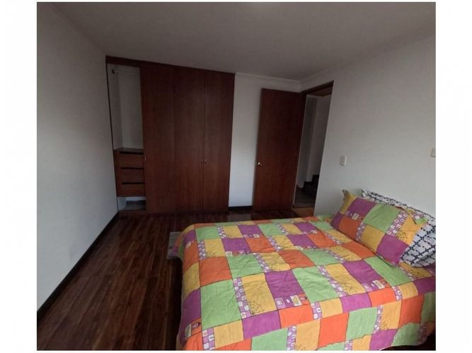Casa de 5 alcobas en venta en El Porvenir, Funza, 129 m² · foto 15 de 17