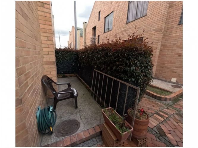 Casa de 5 alcobas en venta en El Porvenir, Funza, 129 m² · foto 17 de 17
