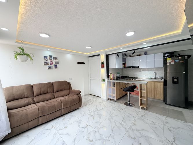 Apartamento de 3 alcobas en venta en San Pedro, Madrid, 56 m² · foto 6 de 22