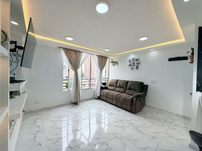 Apartamento de 3 alcobas en venta en San Pedro, Madrid, 56 m² · foto 8 de 22