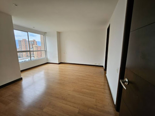 Apartamento en arriendo en La Florida, Medellín · foto 7 de 24