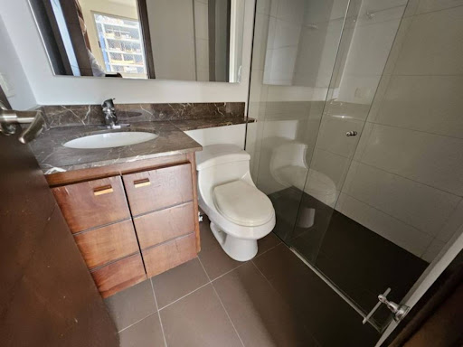 Apartamento en arriendo en La Florida, Medellín · foto 17 de 24