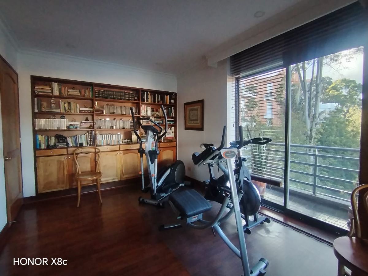 Apartamento en venta en Cerros De Suba, Bogotá · foto 18 de 24