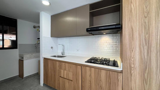 Apartamento en arriendo en Centro, Rionegro · foto 3 de 15