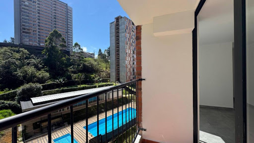 Apartamento en arriendo en Centro, Rionegro · foto 4 de 15