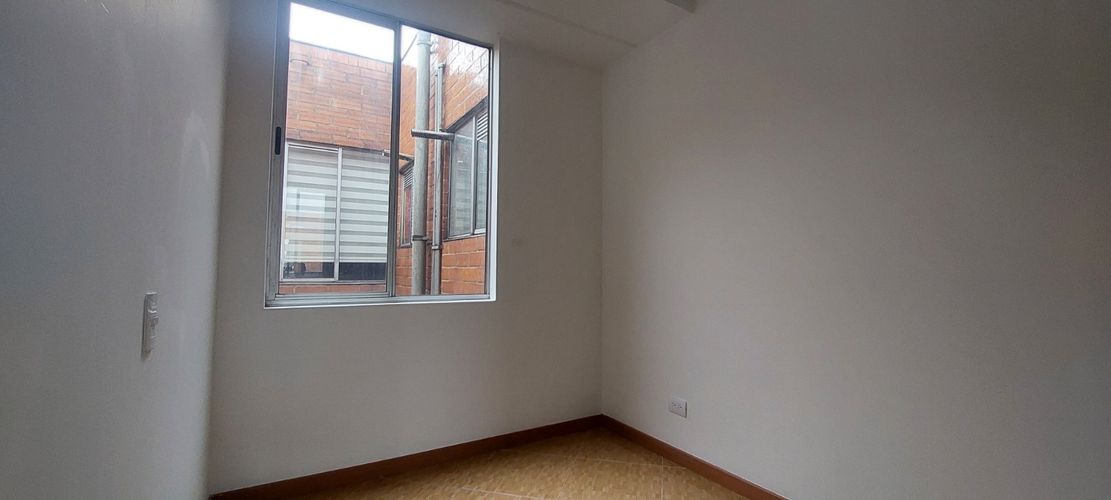 Apartamento en venta en Gran Granada, Bogotá · foto 4 de 17