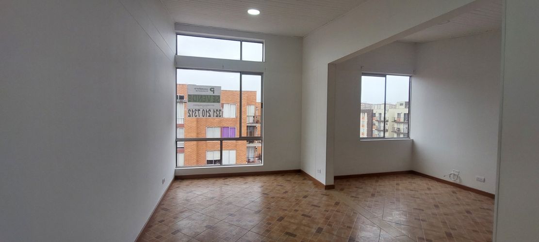 Apartamento en venta en Gran Granada, Bogotá · foto 12 de 17