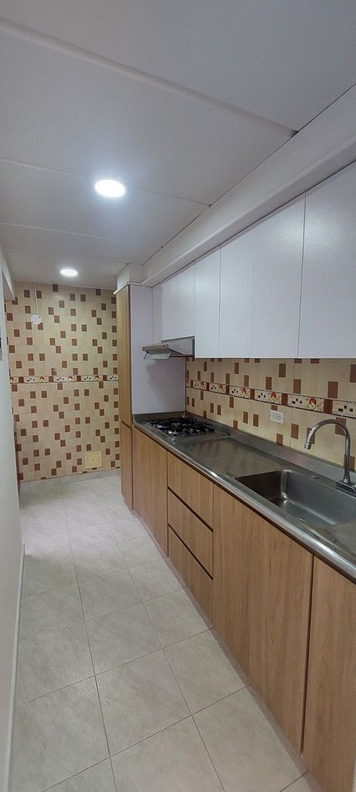 Apartamento en venta en Gran Granada, Bogotá · foto 14 de 17