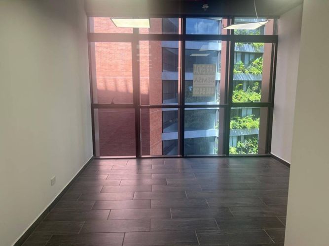 Oficina en arriendo en Las Palmas, Medellín, 37 m² · foto 2 de 14