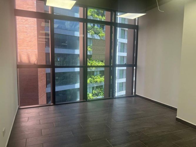 Oficina en arriendo en Las Palmas, Medellín, 37 m² · foto 5 de 14