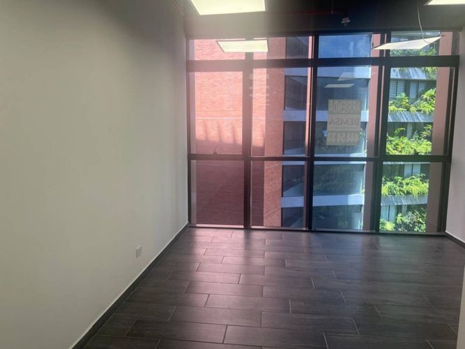 Oficina en arriendo en Las Palmas, Medellín, 37 m² · foto 6 de 14