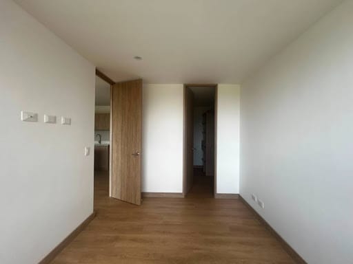 Apartamento de 2 alcobas en venta en Cuchillas De San Jose, Rionegro, 74 m² · foto 10 de 18
