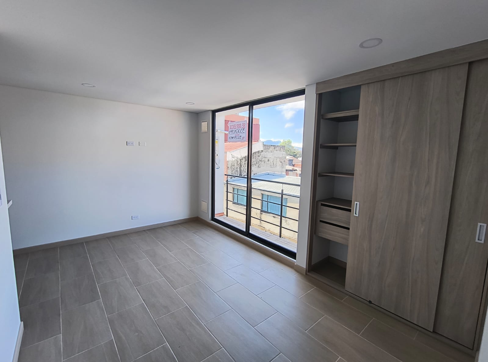 Apartaestudio en Arriendo en San fernando occidental, Bogotá