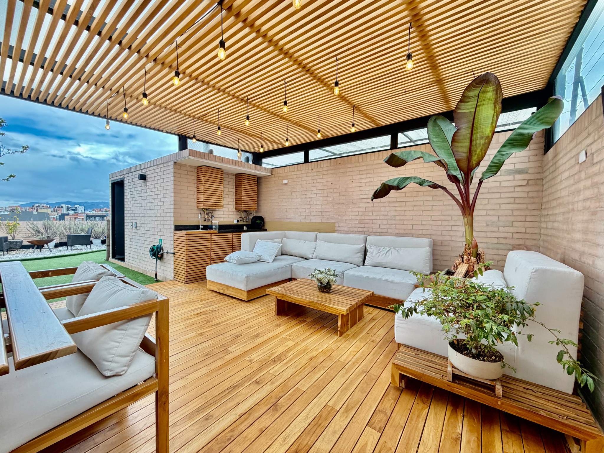 Apartamento en Arriendo en Santa barbara occidental, Bogotá