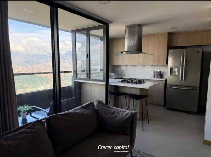 Apartamento de 3 alcobas en arriendo en Manila, Medellín, 89 m² · foto 3 de 12