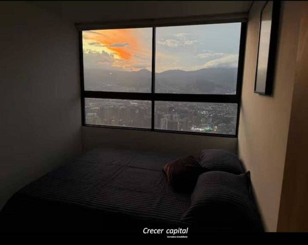Apartamento de 3 alcobas en arriendo en Manila, Medellín, 89 m² · foto 9 de 12