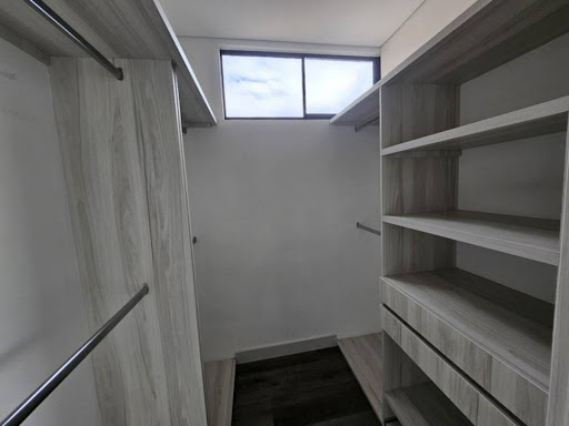 Apartamento en arriendo en Loma De Los Gonzalez, Medellín · foto 17 de 22