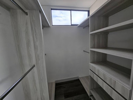 Apartamento en arriendo en Loma De Los Gonzalez, Medellín · foto 18 de 22