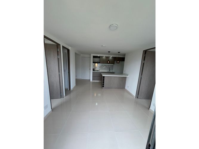Apartamento de 2 alcobas en venta en Cuchillas De San Jose, Rionegro, 50 m² · foto 2 de 9