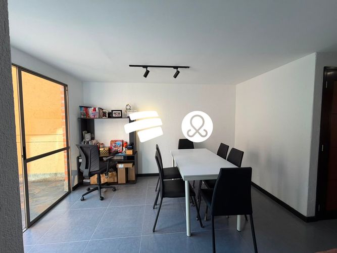 Casa de 5 alcobas en venta en Zona Centro, Envigado, 102 m² · foto 13 de 24