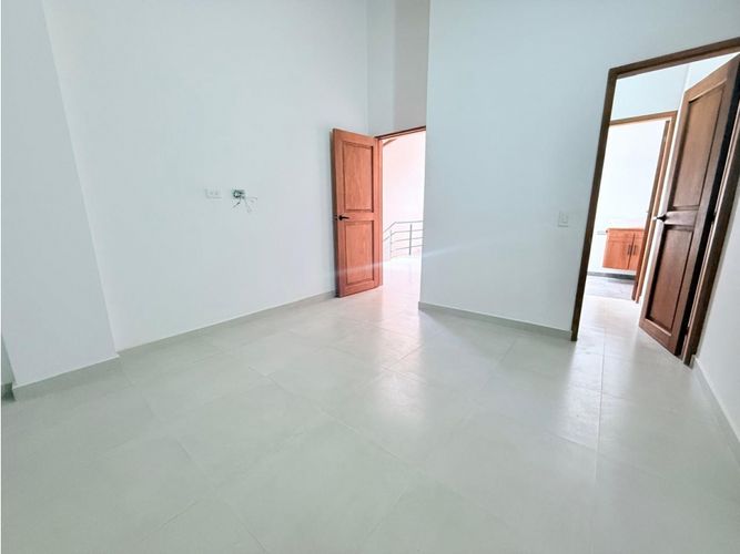 Casa de 3 alcobas en venta en La Ceja, 130 m² · foto 13 de 18