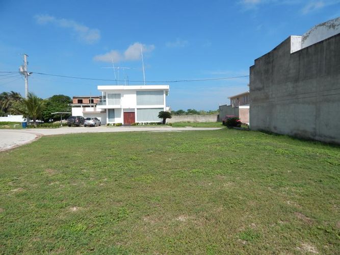 Lote en venta en Villa Campestre, Barranquilla, 325 m² · foto 2 de 9