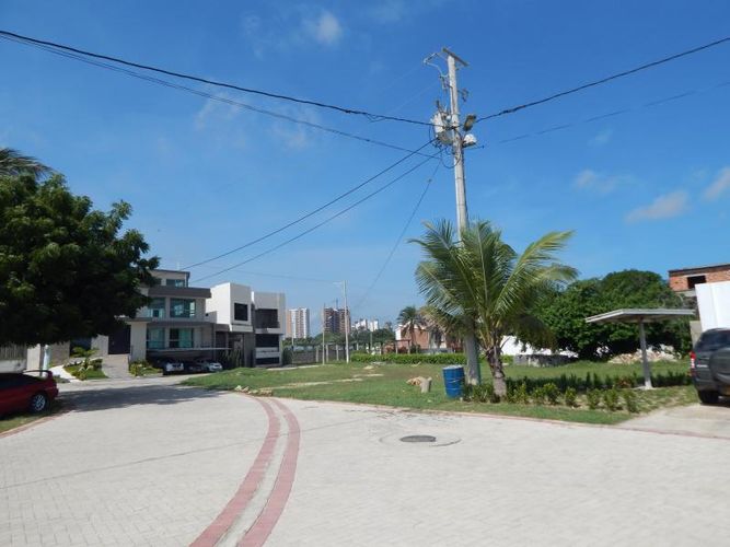 Lote en venta en Villa Campestre, Barranquilla, 325 m² · foto 6 de 9