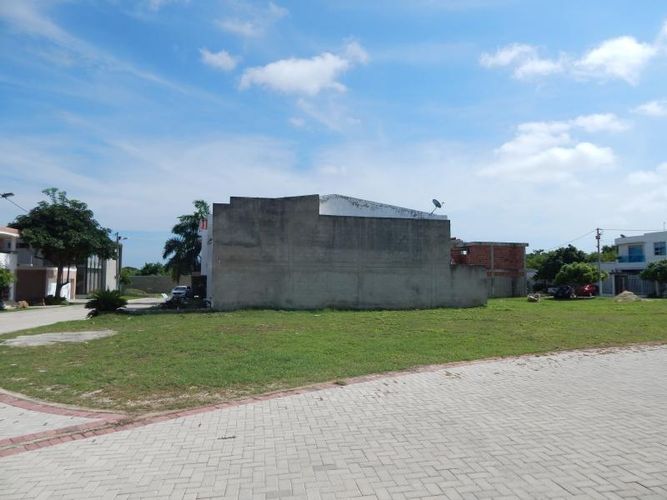 Lote en venta en Villa Campestre, Barranquilla, 325 m² · foto 7 de 9