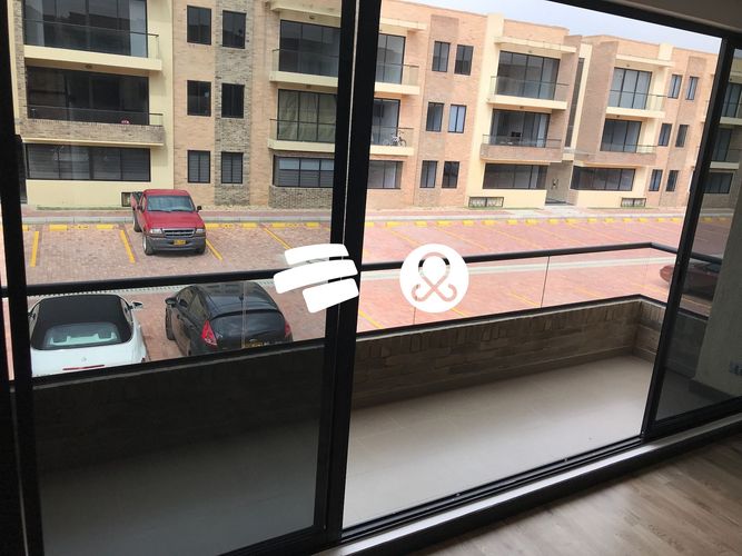 Apartamento en venta en Diamante Oriental, Mosquera · foto 7 de 8