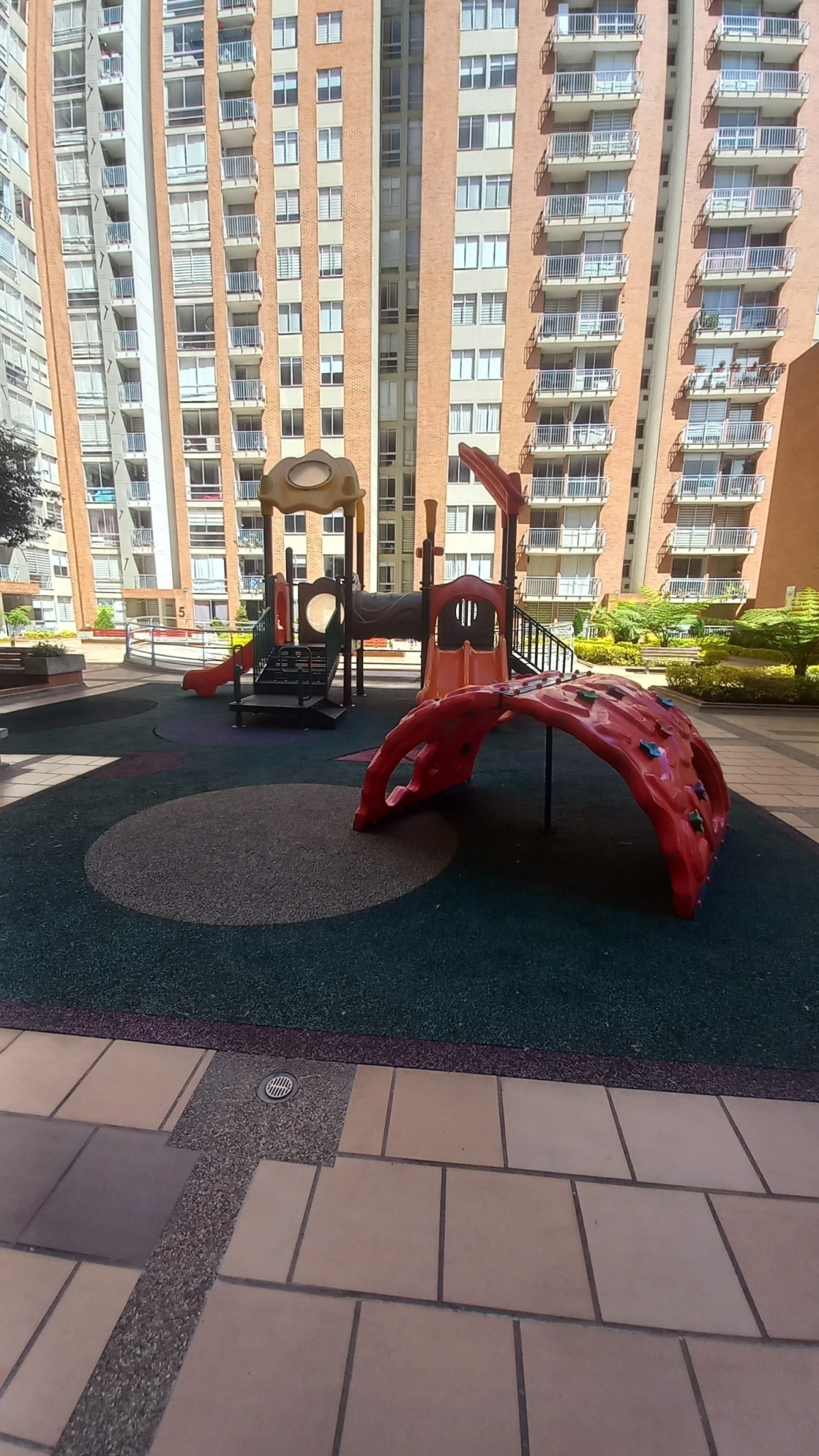 Apartamento en arriendo en Verbenal San Antonio, Bogotá · foto 24 de 24