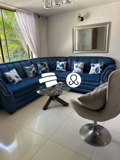 Casa de 3 alcobas en venta en El Rincón, Medellín, 86 m² · foto 2 de 13