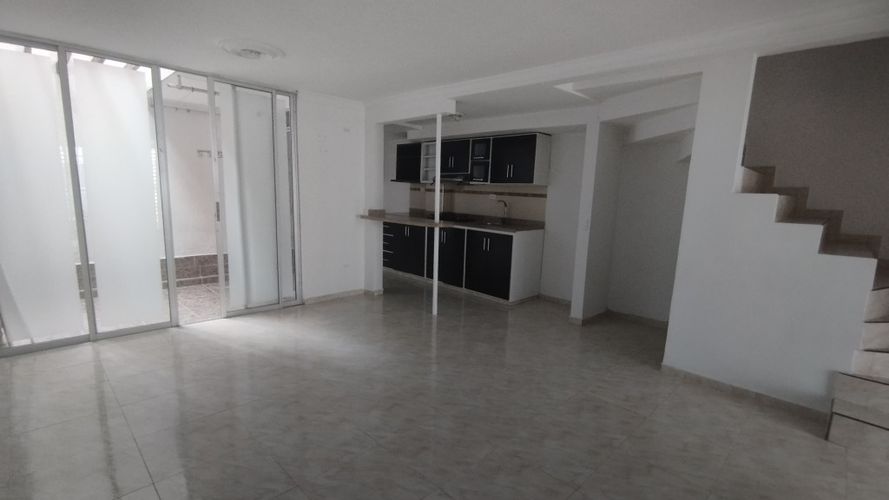 Casa de 3 alcobas en arriendo en El Carmelo, Candelaria, 90 m² · foto 4 de 22