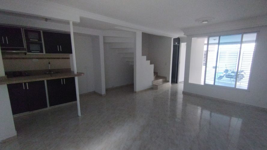 Casa de 3 alcobas en arriendo en El Carmelo, Candelaria, 90 m² · foto 9 de 22