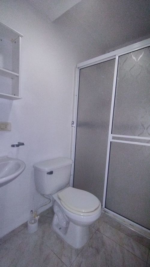 Casa de 3 alcobas en arriendo en El Carmelo, Candelaria, 90 m² · foto 21 de 22