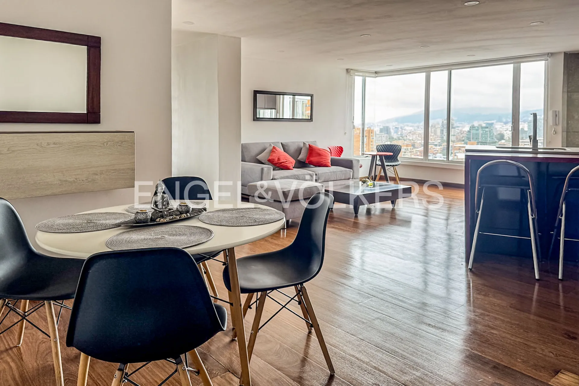 Apartamento en Arriendo en Los rosales, Bogotá